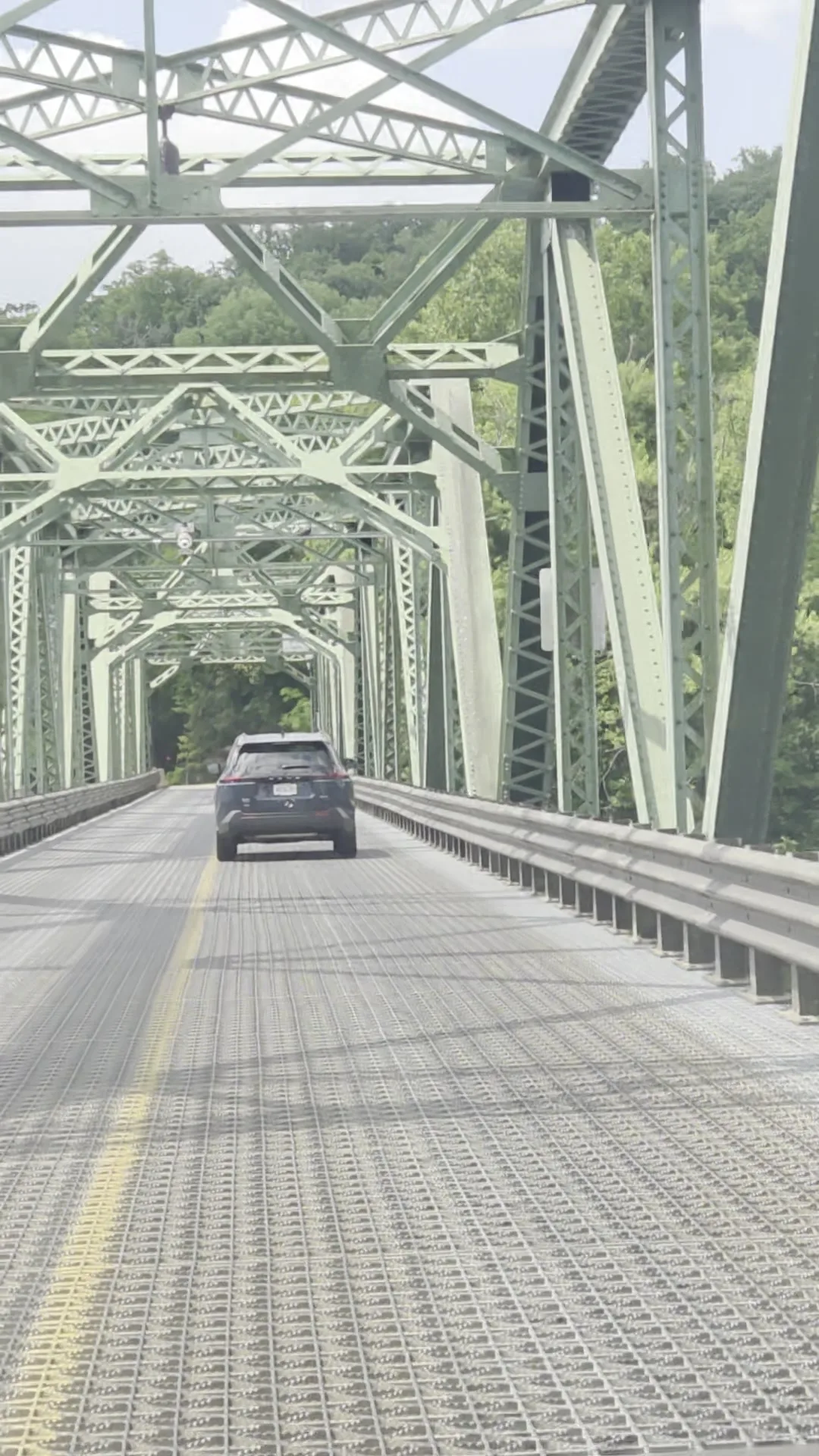 The road north during Hooch's journey to New Hope